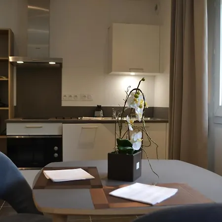 Eureca Hotel apartamentowy 3*