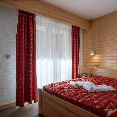 Eureca Aparthotel 3*