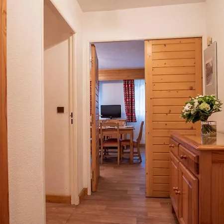 Eureca Aparthotel 3*