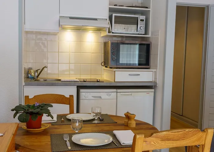 Eureca Aparthotel 3*